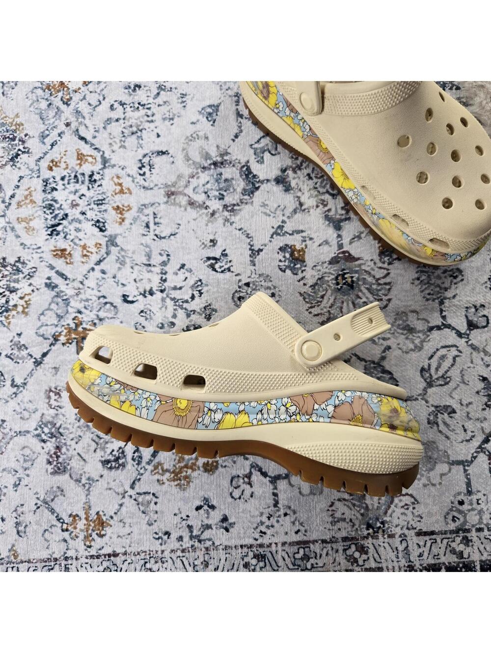 Crocs Mega Crush Clog Vanilla/Multi Retro Floral Colorway Women US 9 - Picture 4 of 15